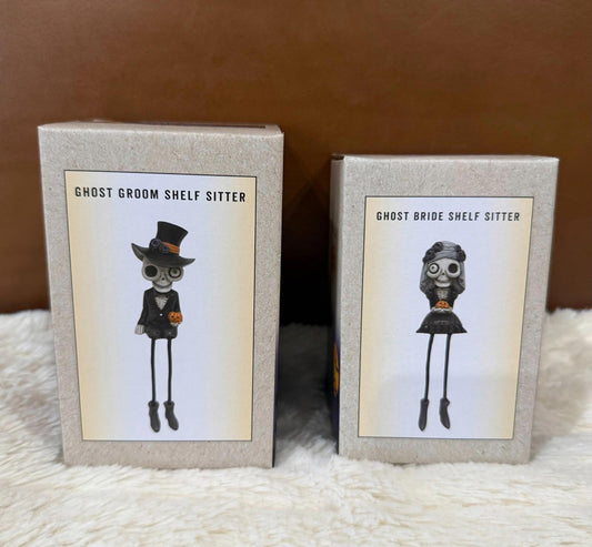 Cracker Barrel - 2025 Ghost Groom & Bride Shelf Sitter Set