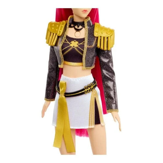 KPop Demon Hunters - HUNTR/X Mira “Golden” Singing Doll