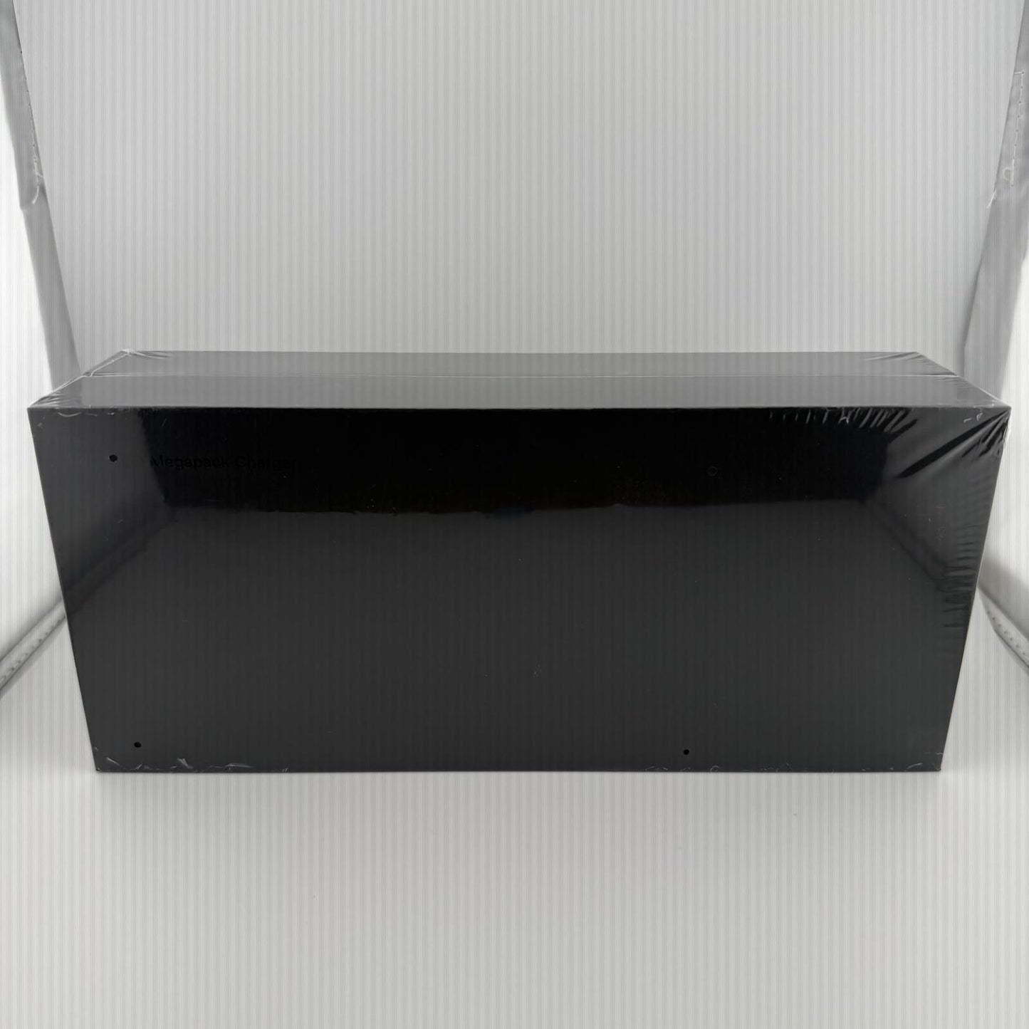 Tesla 1:40 Scale Megapack Portable Charger 21000mAh Power Bank