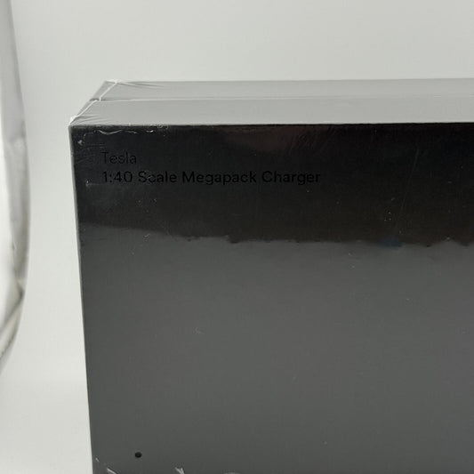 Tesla 1:40 Scale Megapack Portable Charger 21000mAh Power Bank