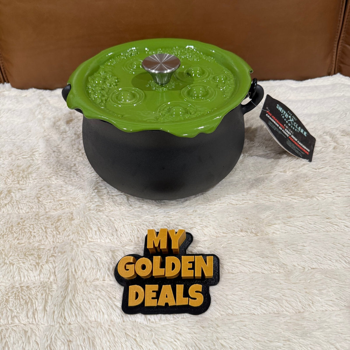 Smith & Clark - 6 Qt Cast Iron Cauldron - Green Bubbling Lid