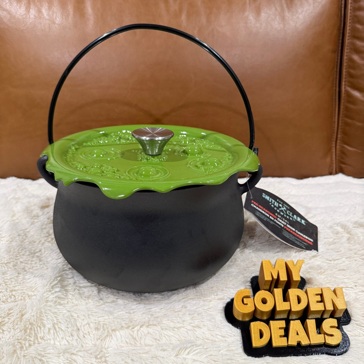 Smith & Clark - 6 Qt Cast Iron Cauldron - Green Bubbling Lid