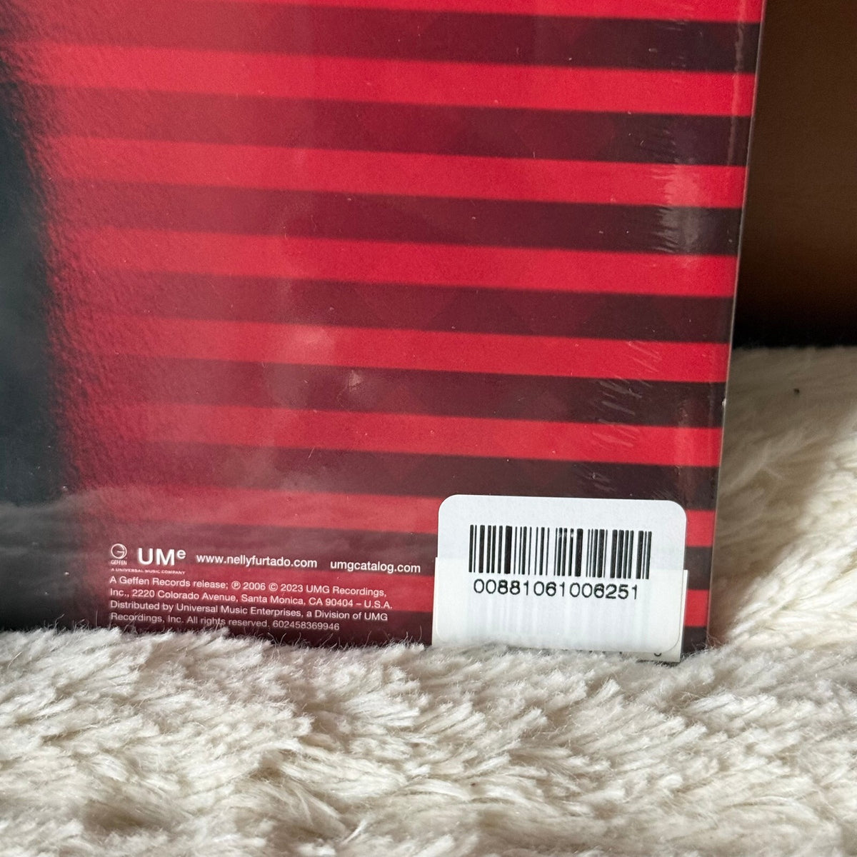 Nelly Furtado - Loose - 20th Anniversary 2LP Red White Vinyl Signed Litho