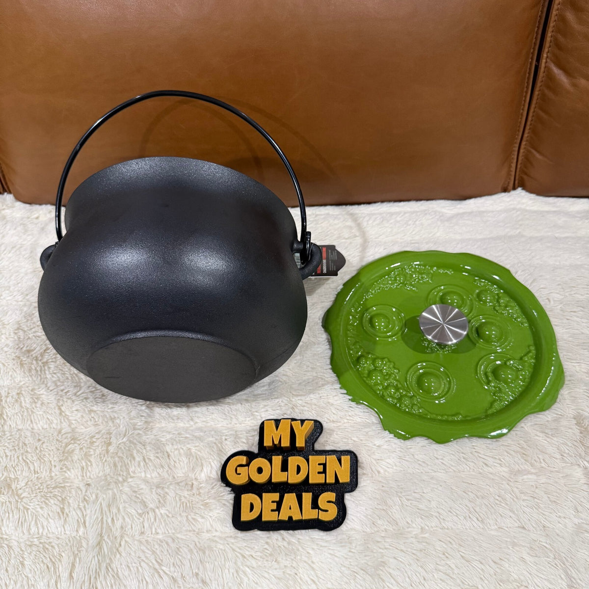 Smith & Clark - 6 Qt Cast Iron Cauldron - Green Bubbling Lid