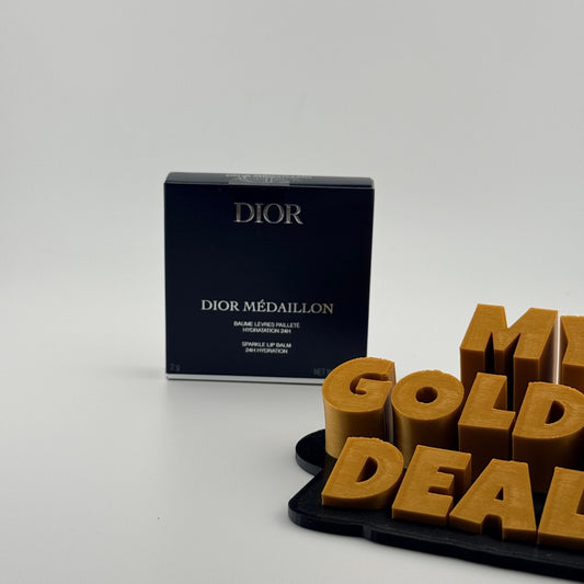Dior - Médaillon Sparkly Lip Balm – 001 Crystal Pink – 2g / 0.07 oz