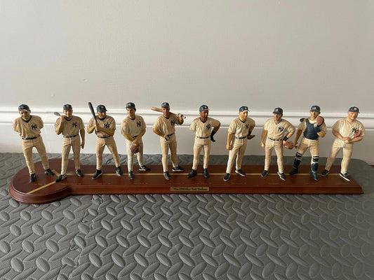 Danbury Mint - 1998 New York Yankees - 10 Figurine Set