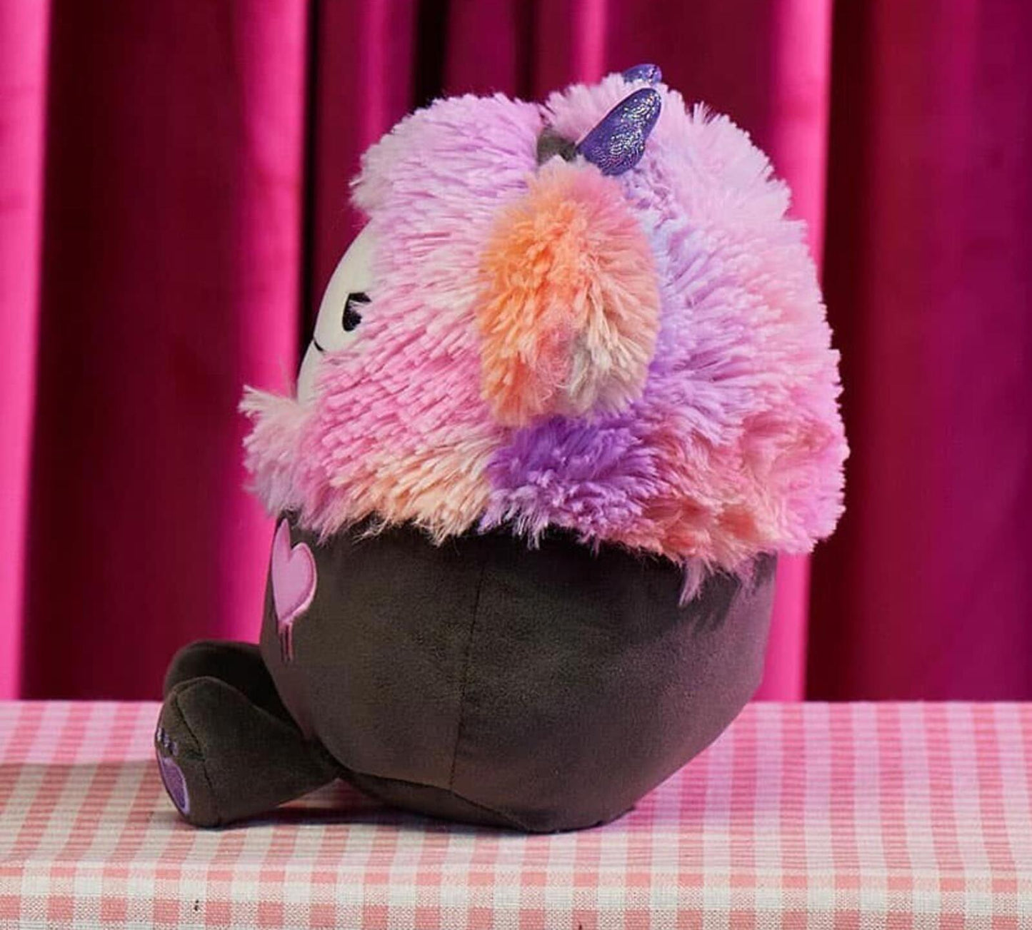 Squishmallows - Frumpy the Salty Bigfoot Valentines - Jazwares