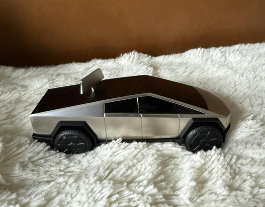 Tesla Cybertruck Wind-Up Racer Diecast Model