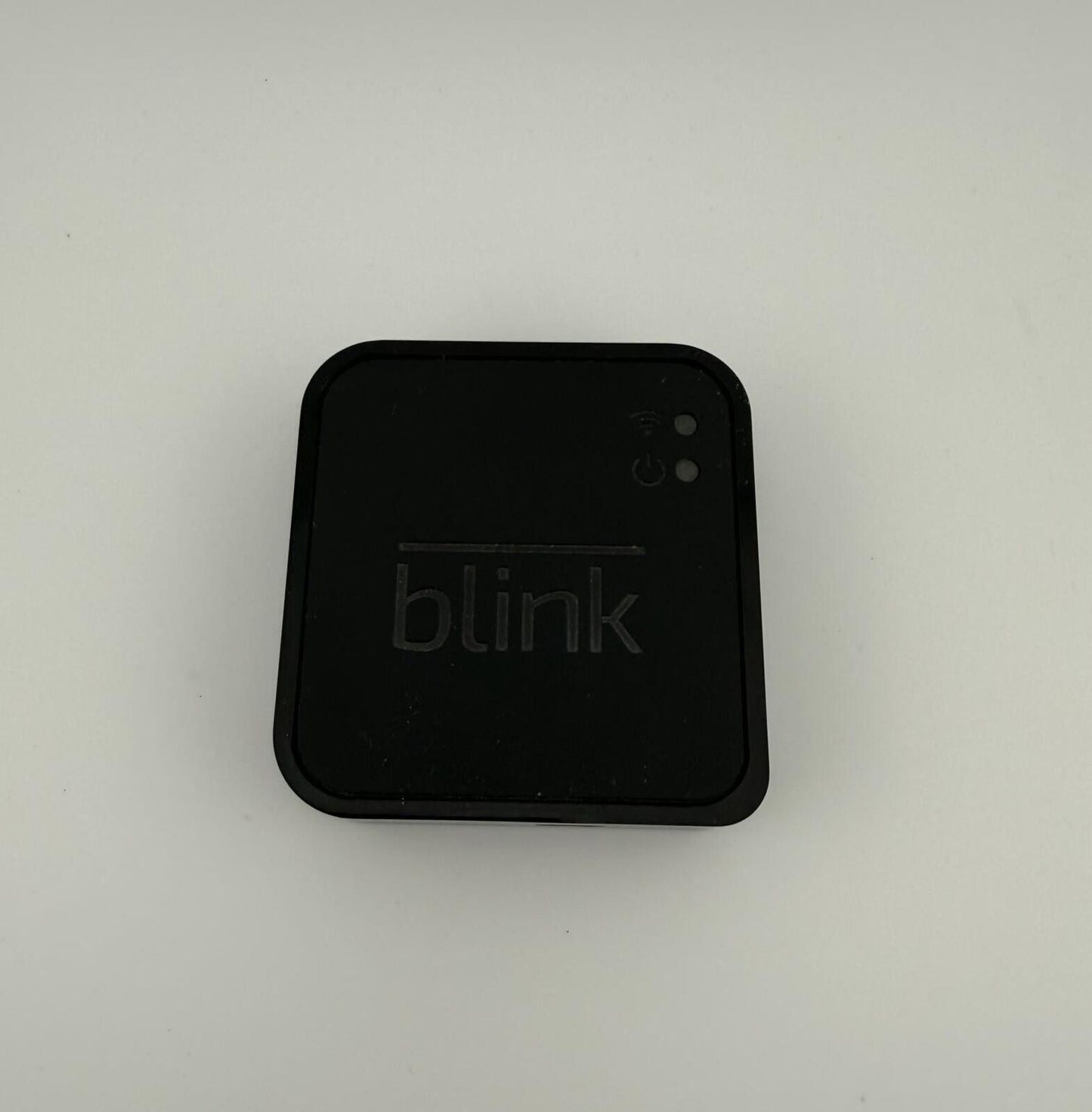Blink XT Sync Module 1st Gen WIFI Indoor/Outdoor Home Security System BSM00203U